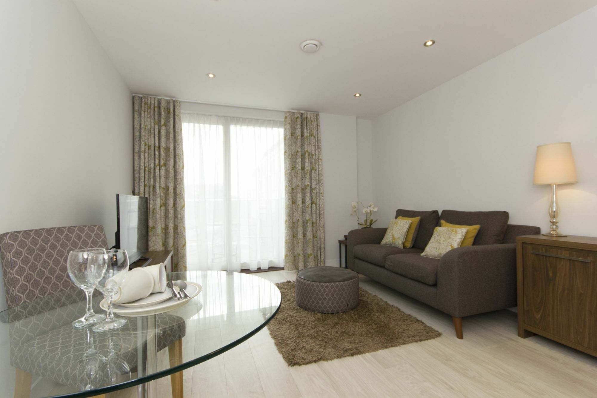 Citystay - Mill Park Apartments Кеймбридж Екстериор снимка