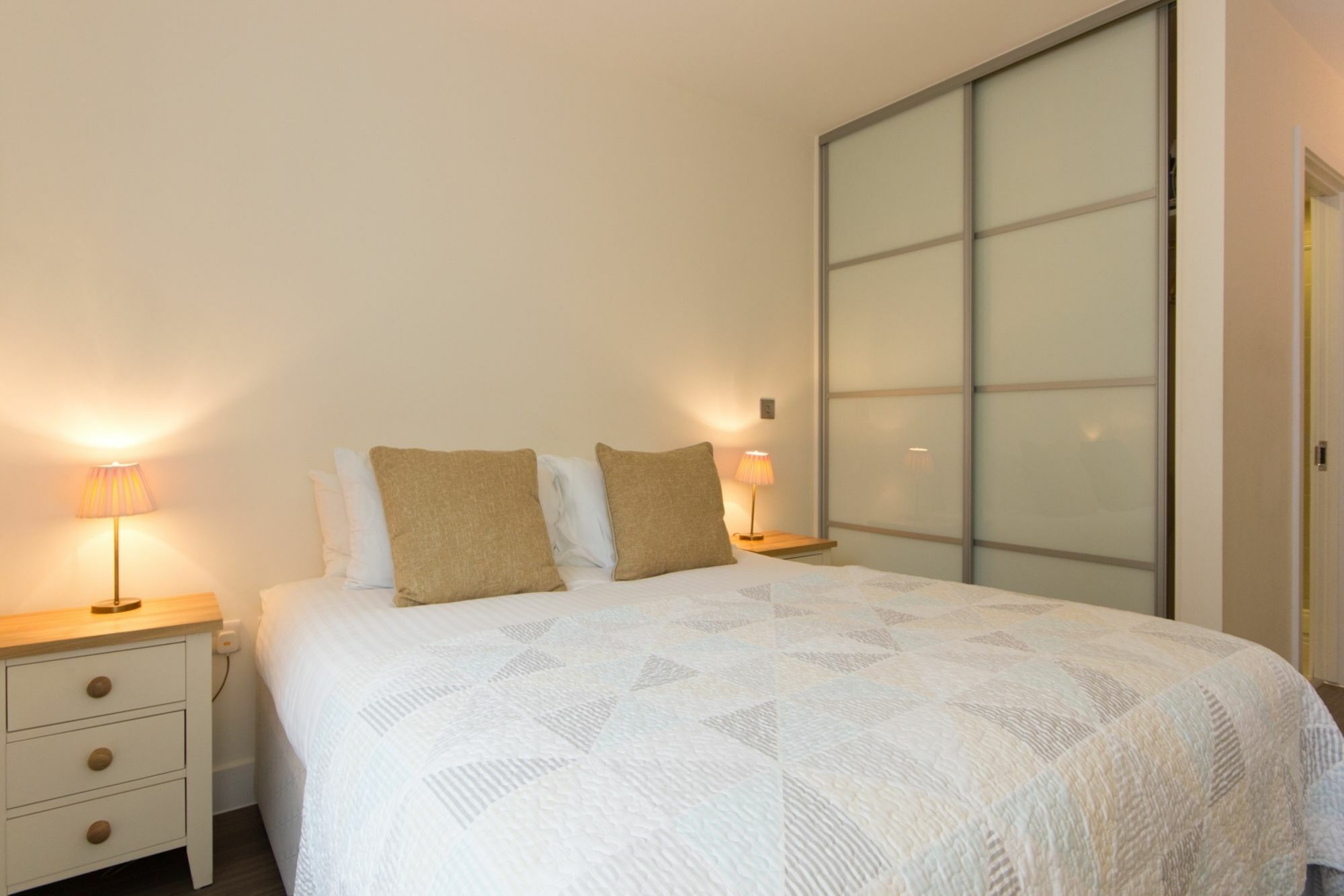 Citystay - Mill Park Apartments Кеймбридж Екстериор снимка